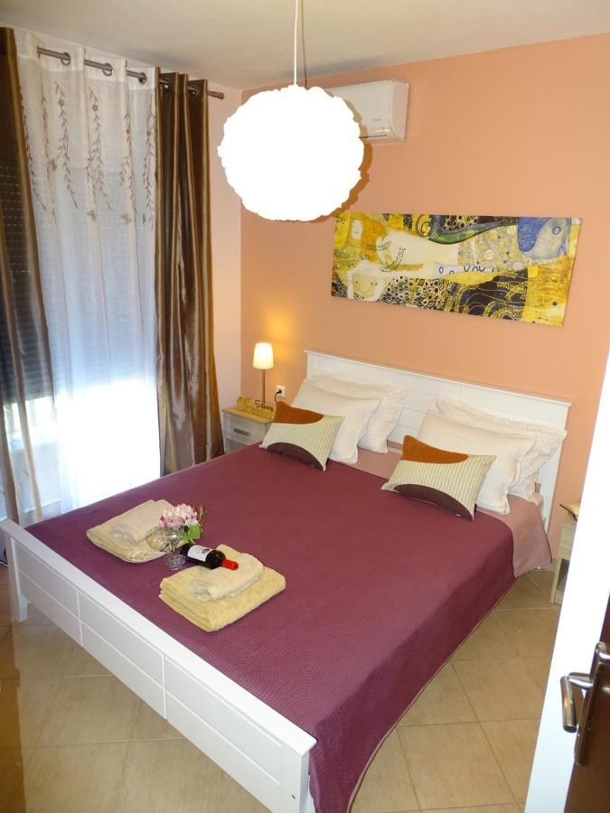 Bella Casa Διαμέρισμα Néa Péramos Εξωτερικό φωτογραφία