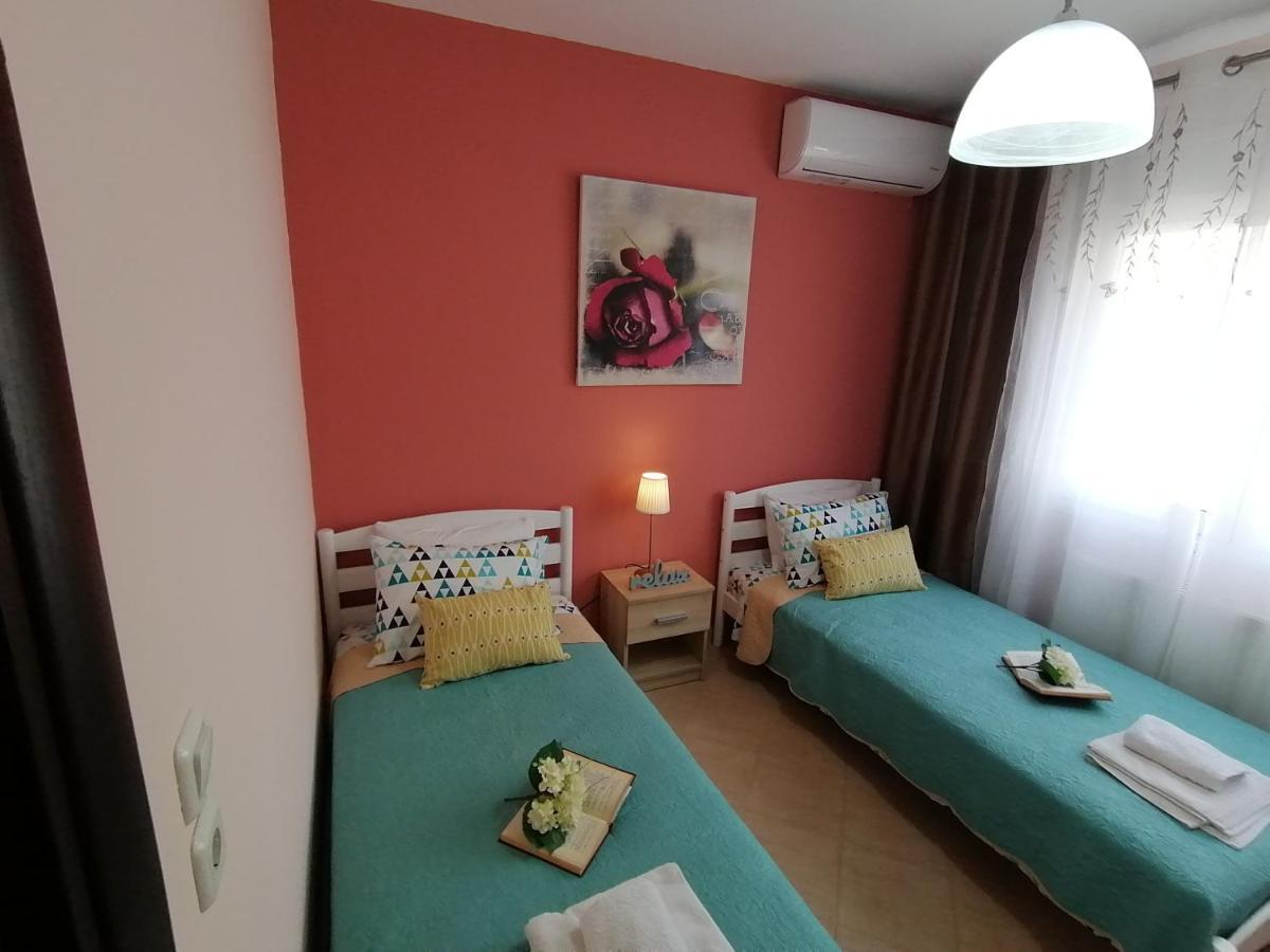 Bella Casa Διαμέρισμα Néa Péramos Εξωτερικό φωτογραφία